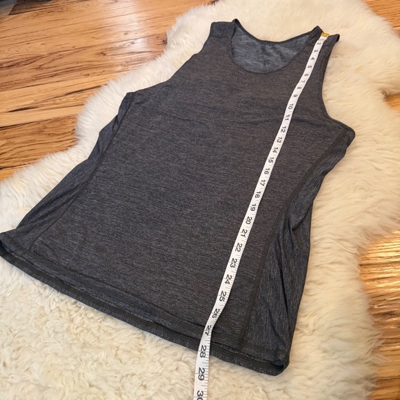 Lululemon Grey Tank Size 6 - Picture 4 of 6